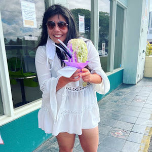 Meet your Posher, Malia